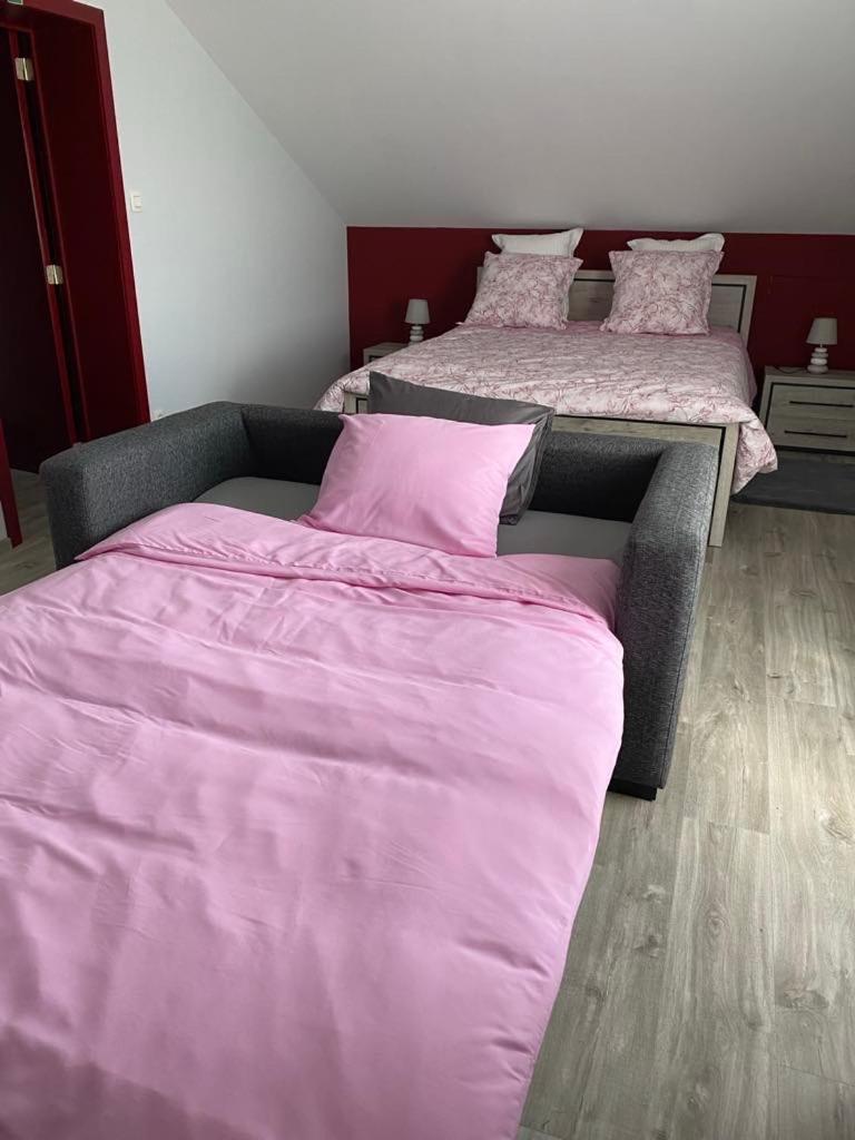 Lauralys Hotel Mons Ngoại thất bức ảnh